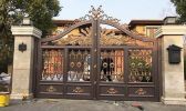 雙拼別墅選獨(dú)立大門還是兩個(gè)大門好？